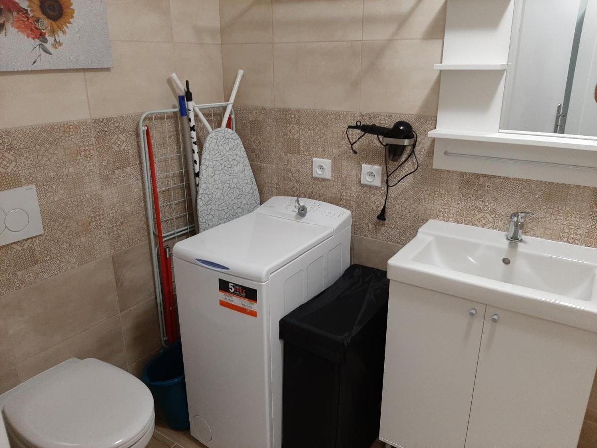 Apartmán Cherry & Free Parking *